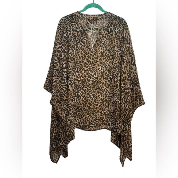 Nina Leonard Cheetah Print Sheer Blouse 1X - Picture 2 of 6